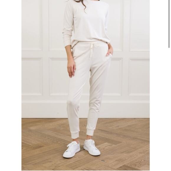 Cozy Earth Bamboo Jogger cream white stretchy knit lounge pajamas soft spring M - Picture 1 of 14